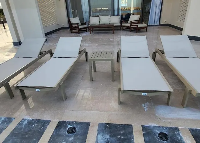 Elgouna -4 Bedroom With Private Heated Pool Hurgada